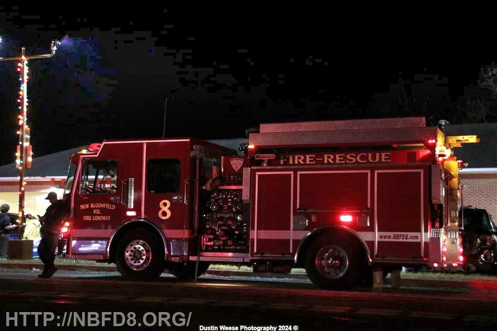 Fire Engine Assisting Construction Assisting Company 12 with a Building Fire / 5000 Block of Spring Rd ...